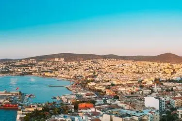 Denize Sıfır Kuşadası Otelleri