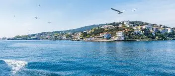 Burgazada’da denize girilecek yerler