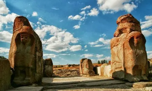 جوروم (أطلال حتوسا)