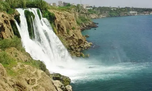 منظر لشلال دودن، كيبيز