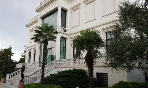 المنظر الخارجي لمتحف ساكيب سابانجي،أماكن للزيارة في ساريير جوهرة اسطنبول