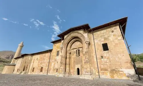 منظر خارجي لمسجد ومستشفى Divriği Ulu، Divriği Sivas