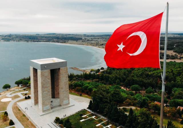 Zaferin 104. yılında Çanakkale'deyiz!