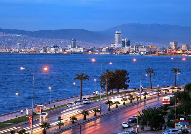 İzmir'de mutlaka yapmanız gereken 10 şey