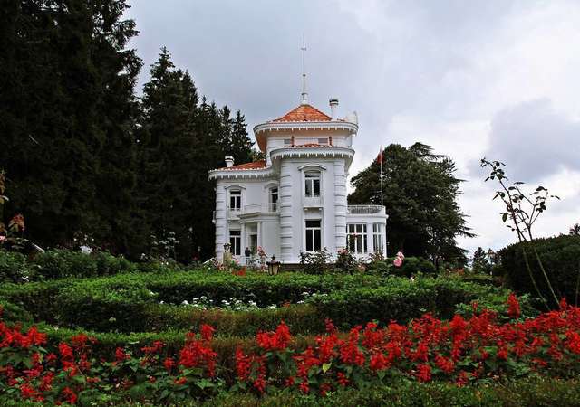 Atatürk'ün izini taşıyan yerler