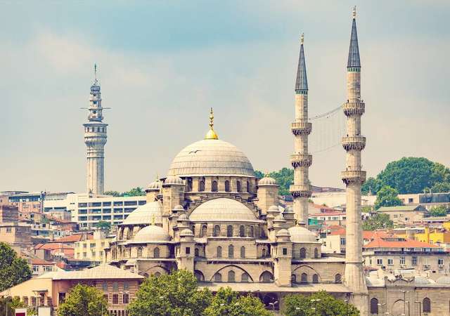 Kadın sultanların eserleri