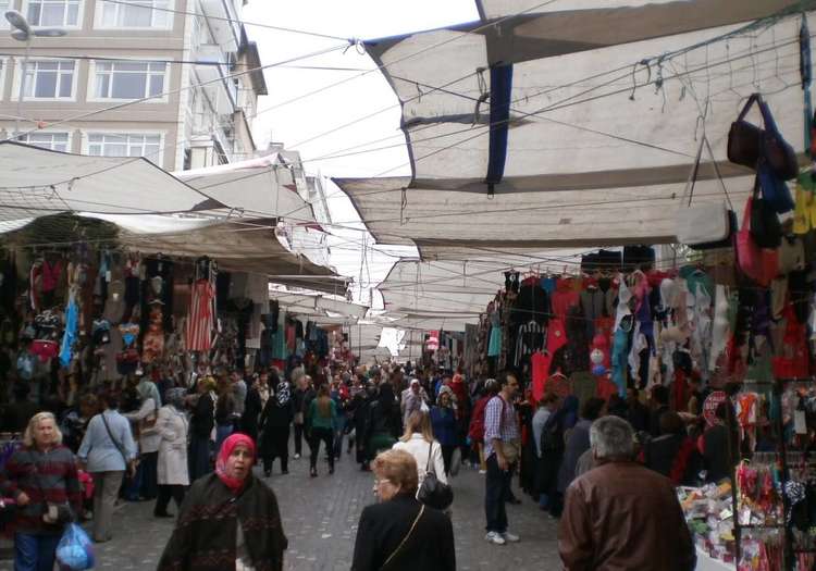 Fındıkzade Cuma Pazarı