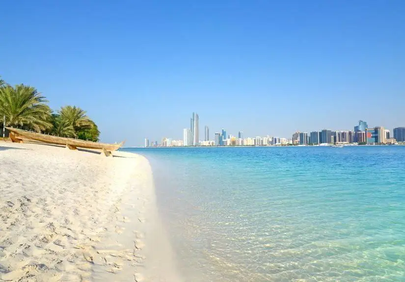 Abu Dabi Beach