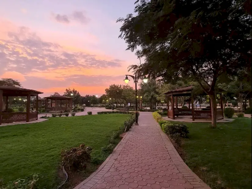 Al Faisaliah Garden gün batımı görünümü