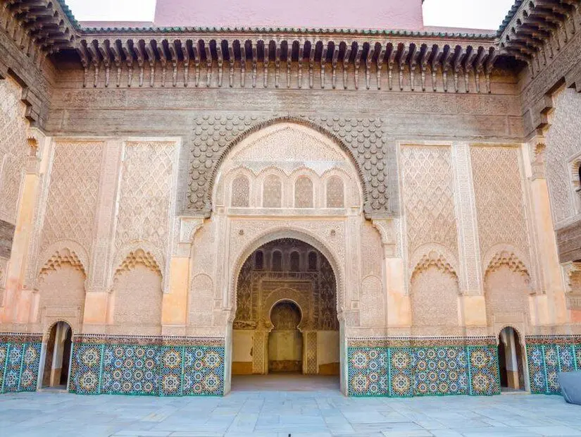 Ali Bin Yusuf Medresesi dış görünümü