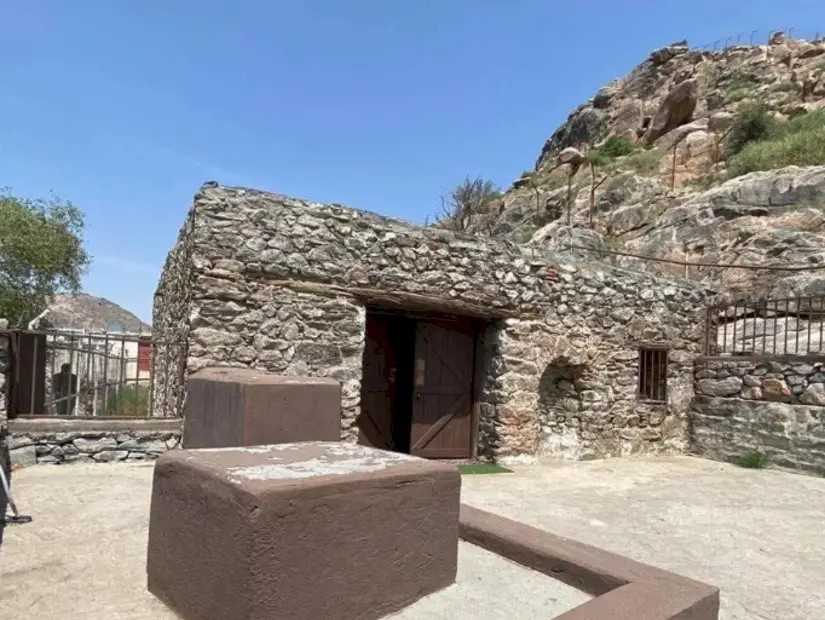 Alkou’ Camii (Mescid-i El-Kou) görünümü
