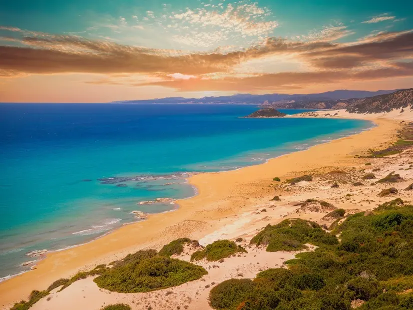 Altınkum Plajı (Golden Beach) görünümü