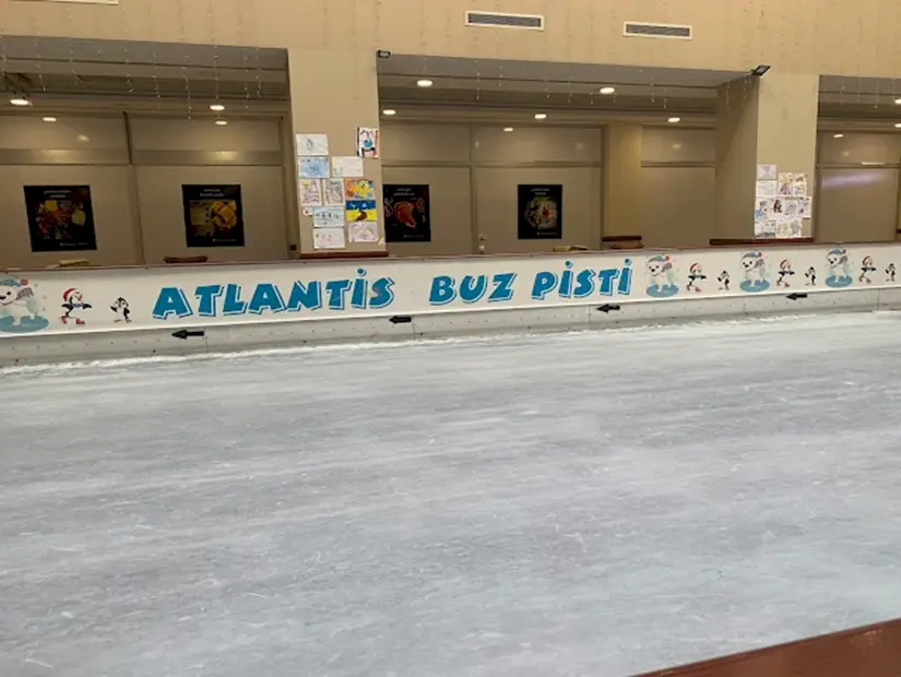 Atlantis Buz Pisti - Pendik görünümü