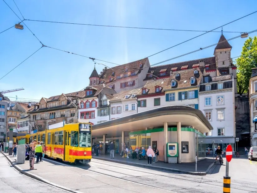 Basel Barfüsserplatz görünümü