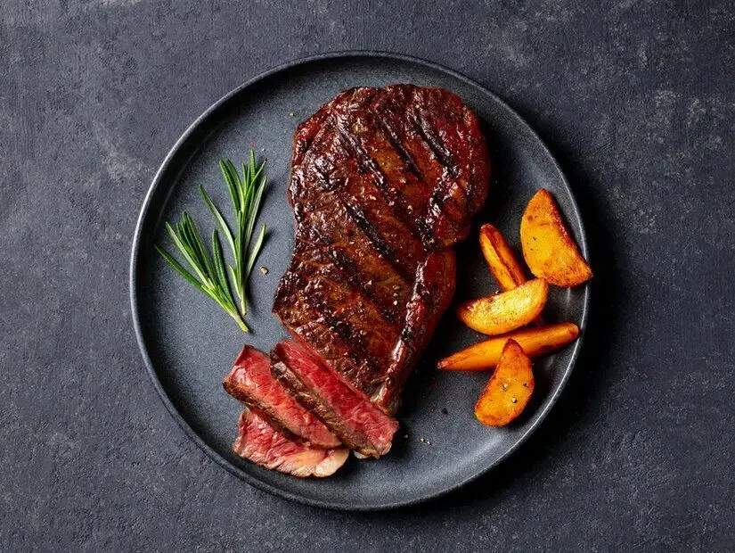 Basel usulü sığır rosto (Basler lummelbraten)