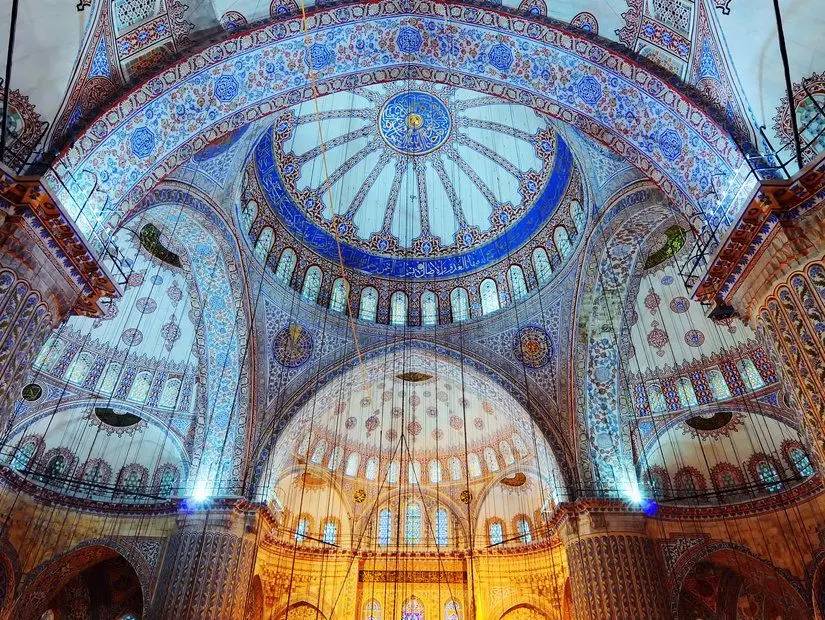 Sultanahmet Camii iç mimarisi