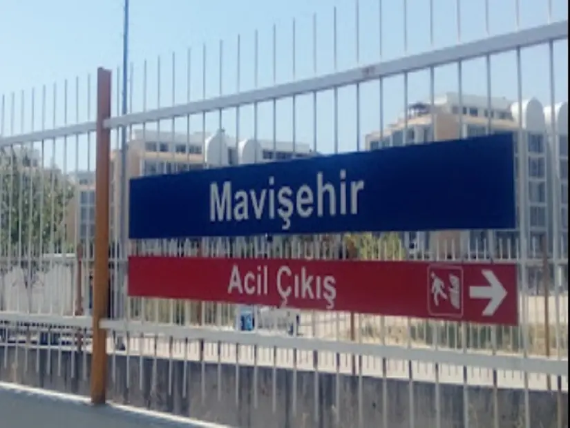 Çiğli - Mavişehir istasyonu