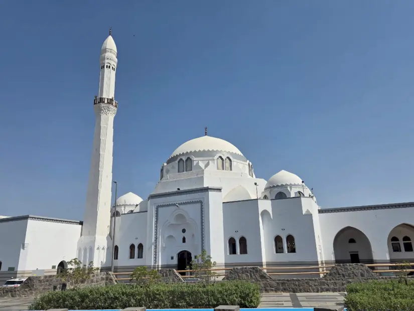 Cuma Mescidi dış görünüm