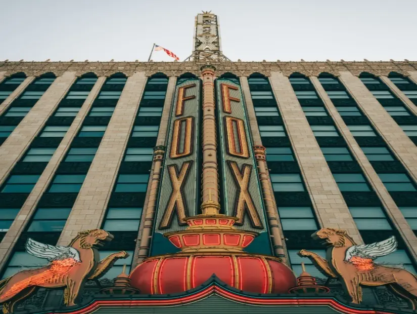 Fox Tiyatrosu, Detroit, Michigan şehir merkezinde