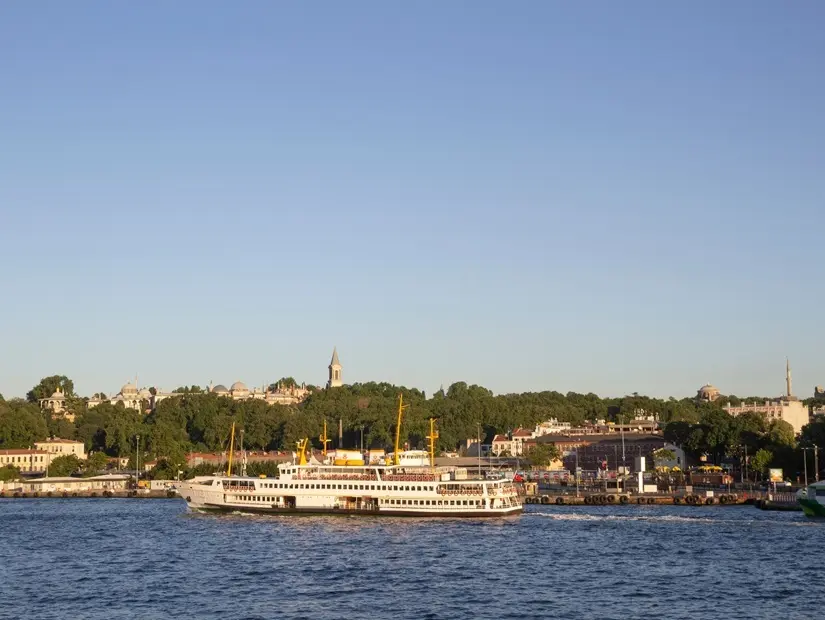Üsküdar-Karaköy- Eminönü vapuru