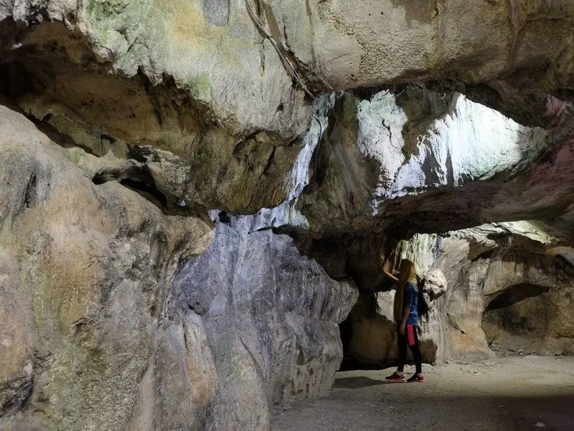 Eshab-ı Kehf mağarası