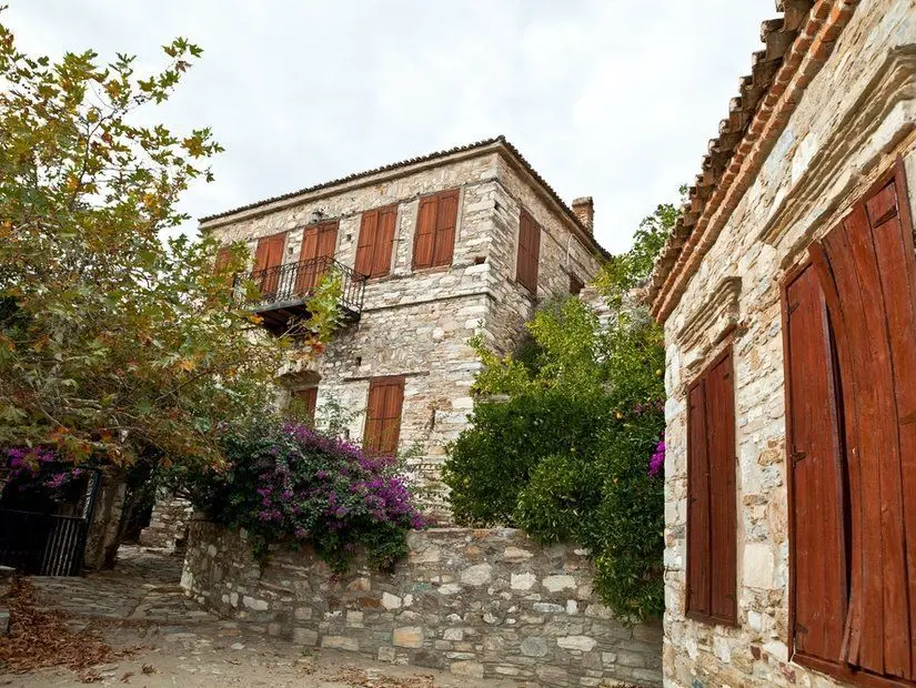 Eski Doğanbey Köyü