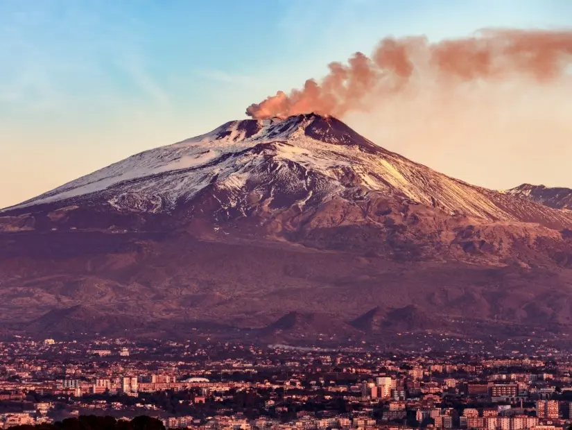 Etna Yanardağı görünümü