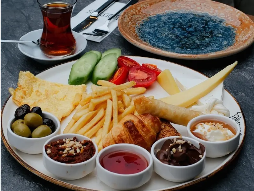 Fabregas Cafe & Restaurant - Samsun kahvaltı tabağı