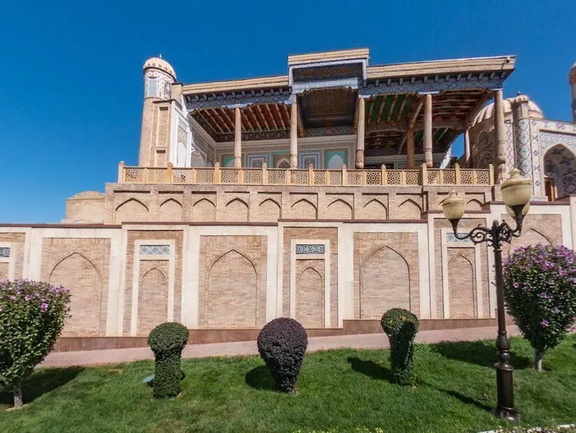 Hazreti Hızır Camii dış görünümü