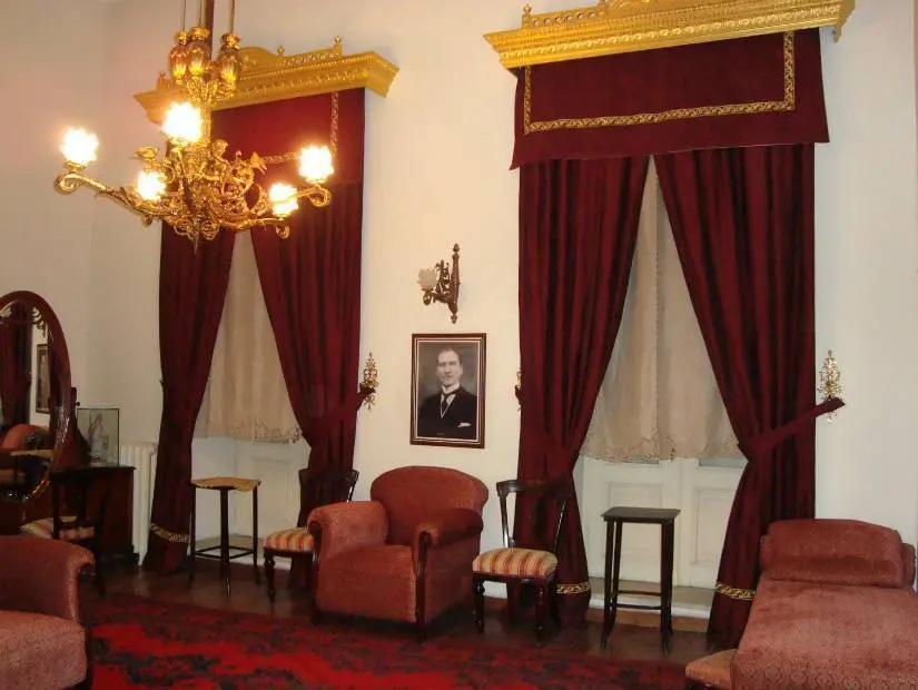İzmir Atatürk