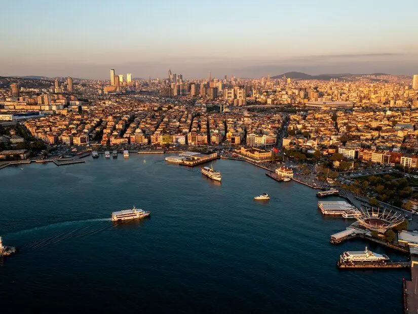 kadıköy rıhtım bölgesi havadan görünümü