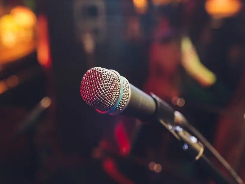 karaoke bar mikrofon görünümü