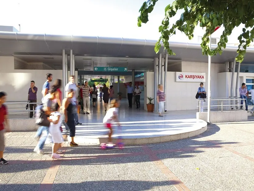 Karşıyaka istasyonu