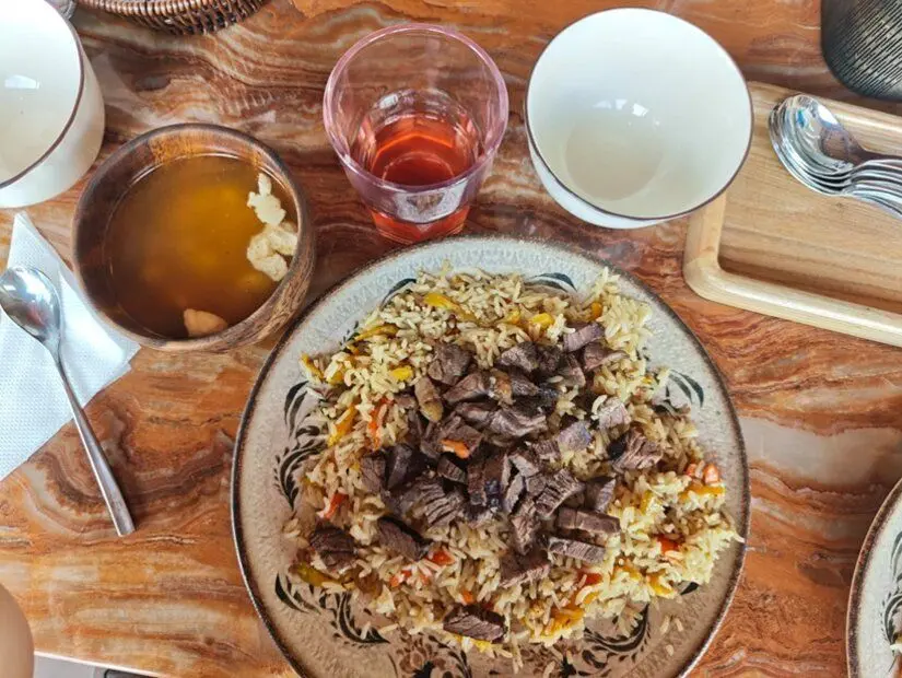 Kırgız usulü pirinç pilavı