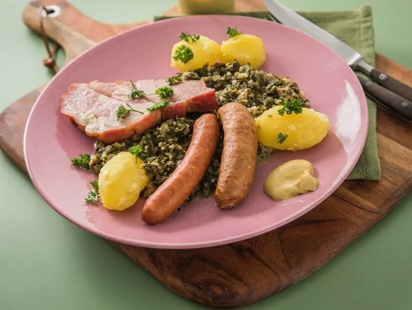 Kohl und Pinkel (Pembe sosisli kara lahana)