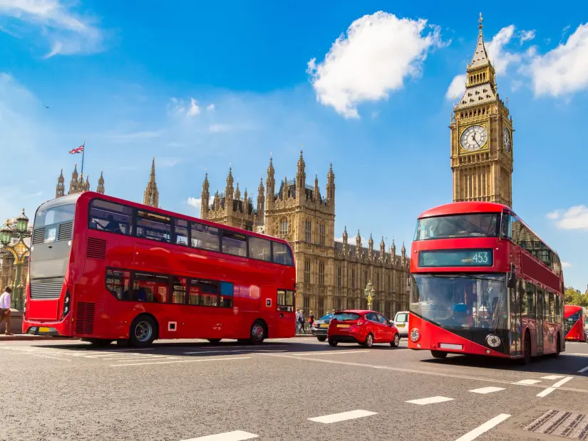 Londra Westminster Köprüsü ulaşım araçları 