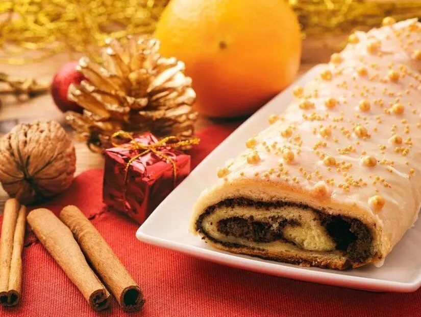 Makowiec (Haşhaşlı rulo)