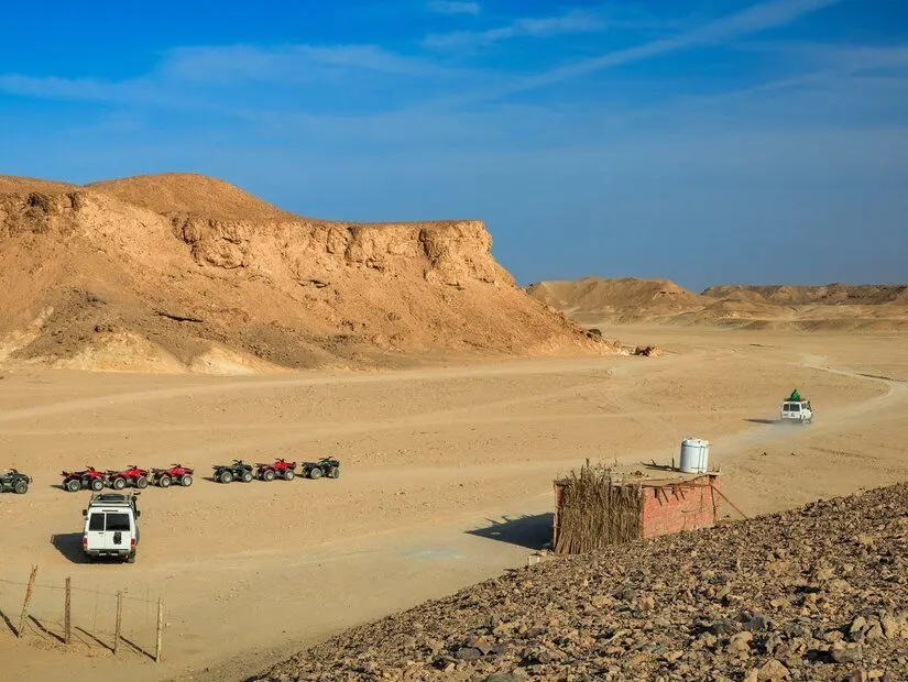 Marsa alam çöl safarisi atv turları görünümü