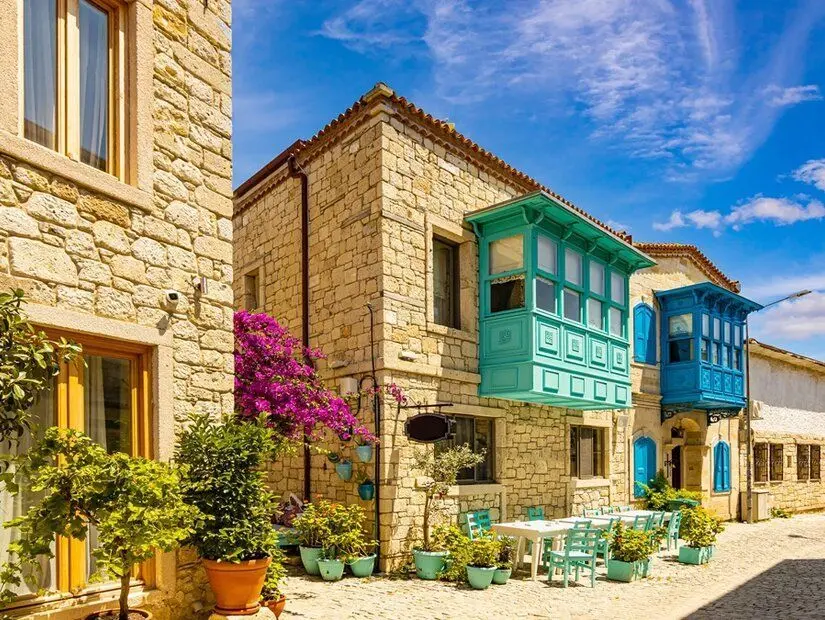 Muhteşem tarihi ve turistik kasaba Alaçatı