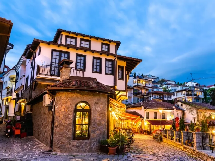 UNESCO dünya mirası olan Ohrid'deki geleneksel evler