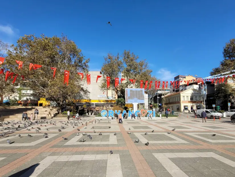 Orhangazi Meydanı görünümü