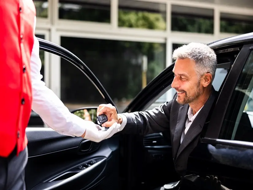 otel otoparkı için vale hizmeti