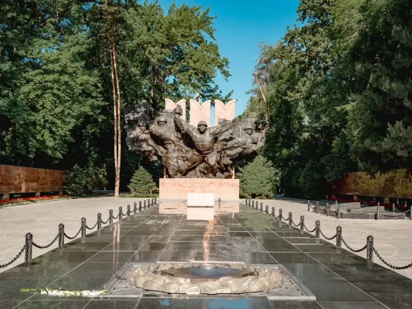  Park 28 Panfilovtsev görünümü