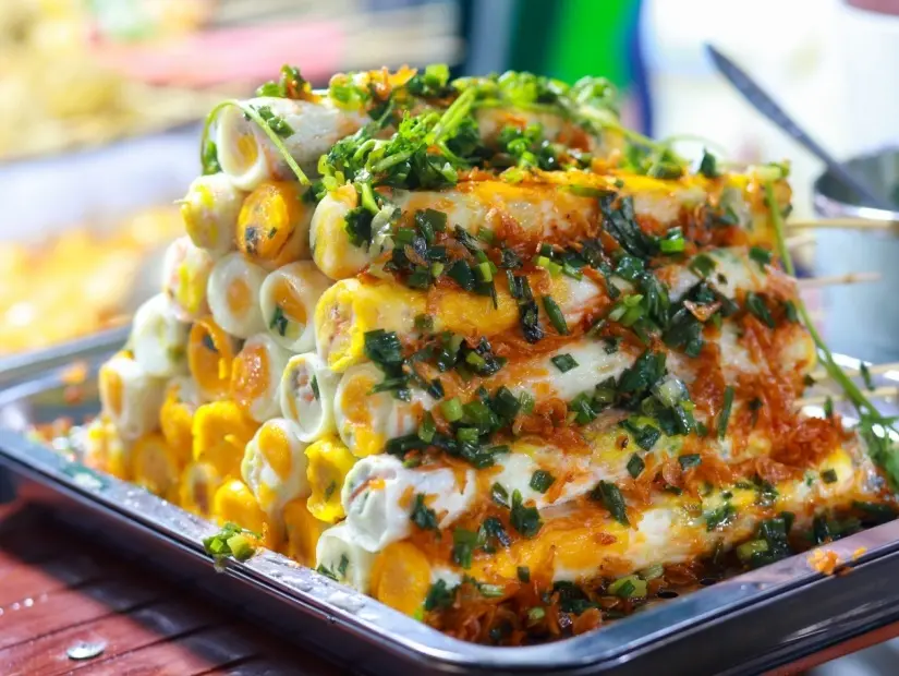 Popia basah, ho thi ky sokak yemeği, ho chi minh city, Vietnam