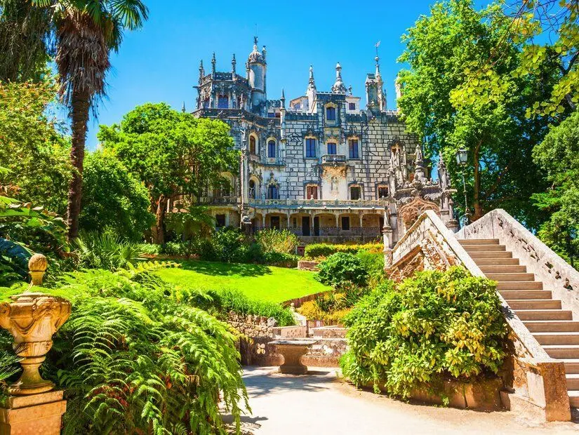 Regaleira Sarayı (Quinta da Regaleira) görünümü