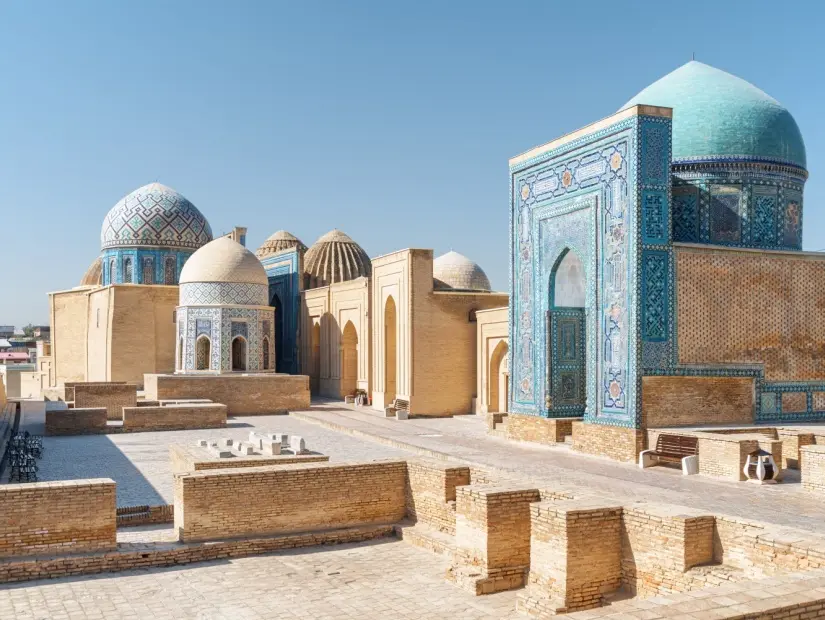 Özbekistan, Semerkant'taki Şah-ı-Zinda Topluluğu'nun muhteşem manzarası