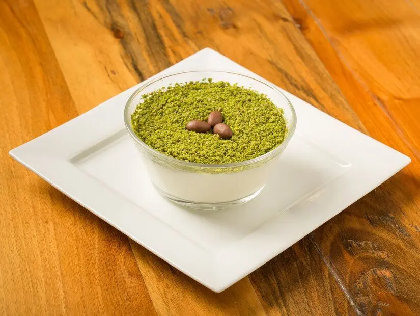 Damla sakızlı muhallebi