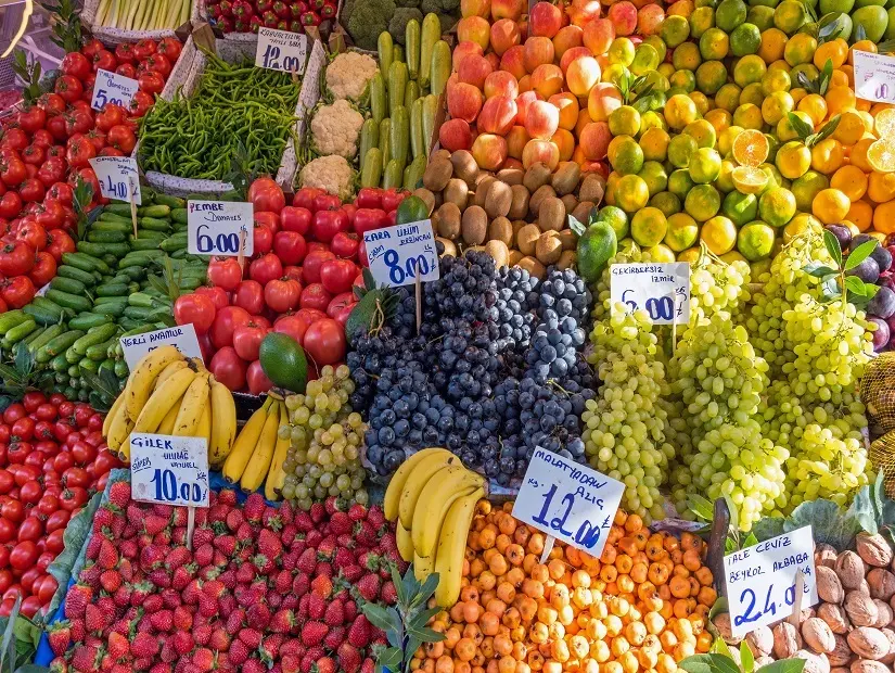 Kadıköy salı pazarı sebze