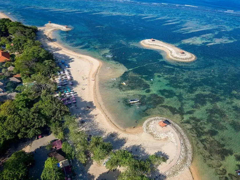 Sanur Plajı havadan görünümü