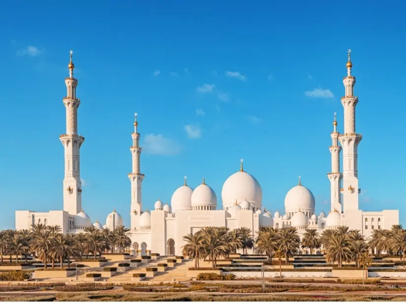 Şeyh Zayed Büyük Camii görünümü
